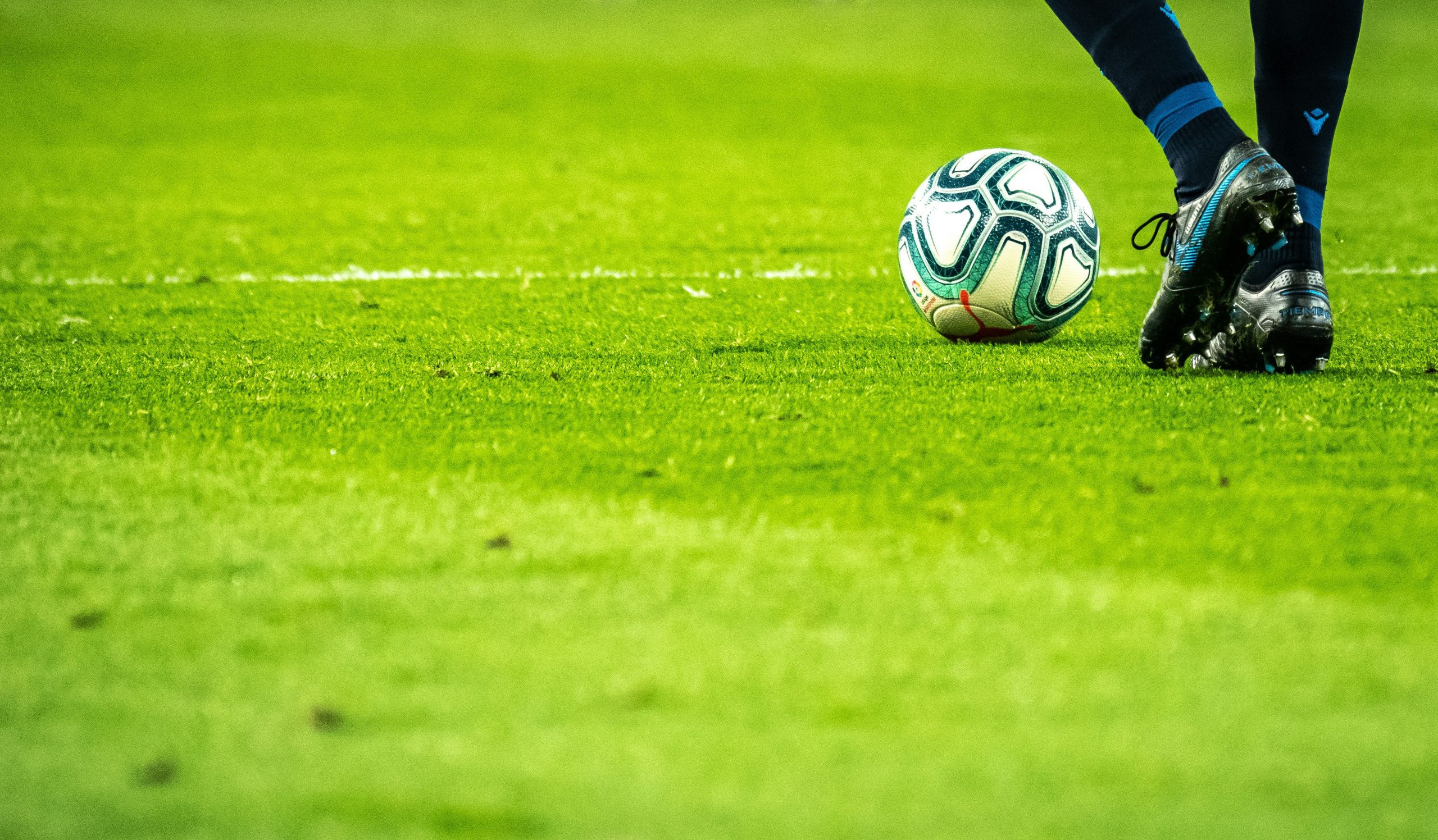 CĐV nào cuồng nhiệt nhất tại Nations League năm nay? 